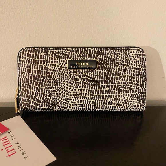 Trina Turk Handbags - Women’s NWT Trina Turk Wallet